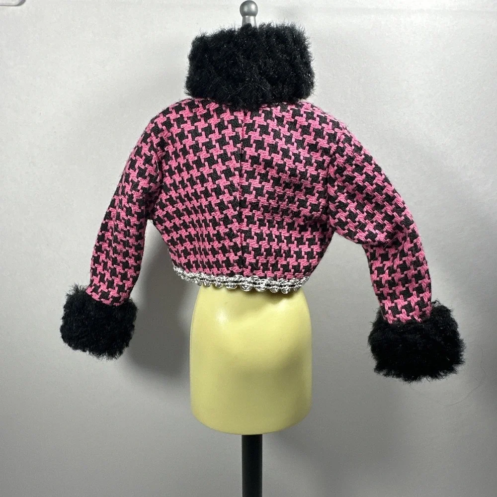 Vintage 1996 Barbie Fashion Avenue International Pink Black Jacket 15902